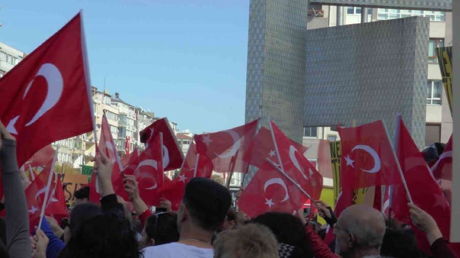 Vatandaşlardan ’cumhuriyet Yürüyüşü’