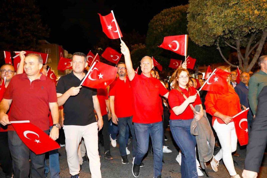 Alanya’da Cumhuriyet Bayramı’na Büyük İlgi