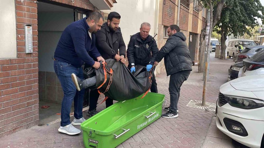 Arkadaşlar Arasındaki Tartışma Kanlı Bitti: 1 Kişi Hayatını Kaybetti