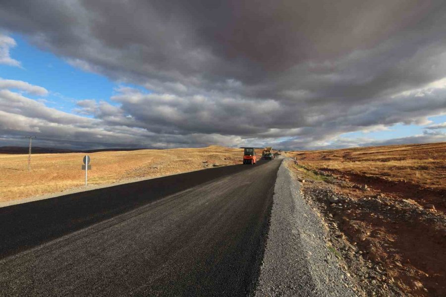 Büyükşehir’den Bünyan’da 100 Milyon Tl’lik Yol Ve Asfalt Çalışması