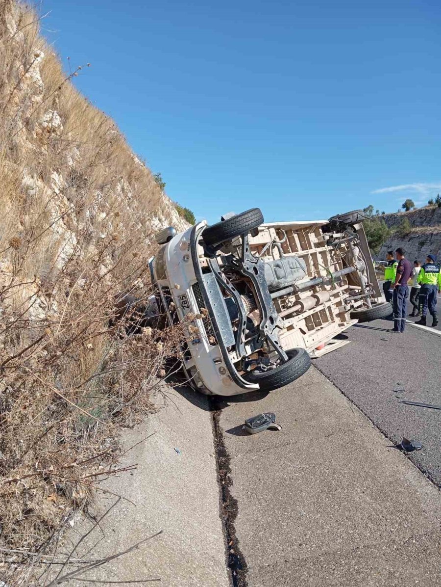 Tarsus’ta Trafik Kazası: 1 Yaralı