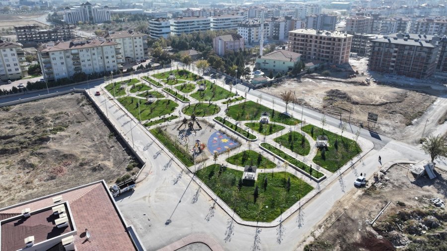 Karatay’ın Çehresini Değiştiren Projeler Sürüyor