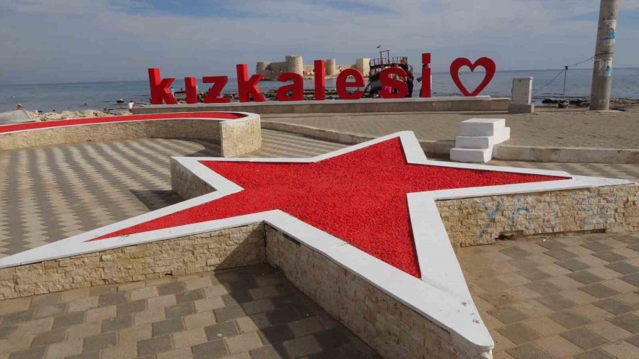 Yazı Bitmeyen Şehir Mersin: Kasımda Deniz Keyfi