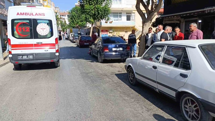 Otomobilin Yaya Geçidinde Çarptığı Turist Yaralandı, Eşi Ayakta Durmakta Zorlandı