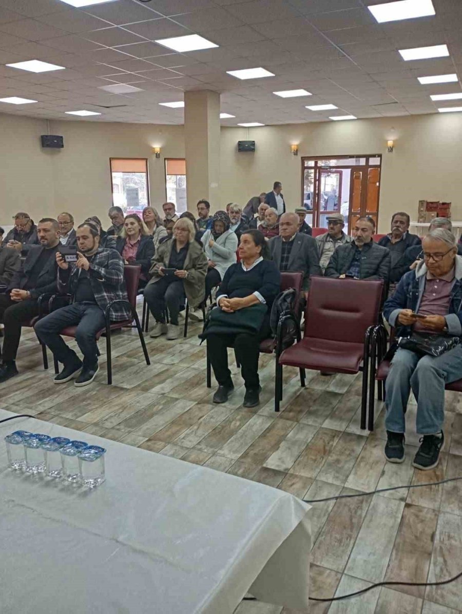 Beylikova Belediyesi’nden Anadolu Aydınlanması Ve Cumhuriyet Temalı Konferans