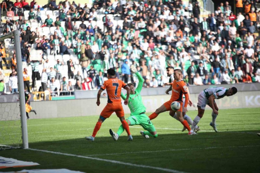 Trendyol Süper Lig: Konyaspor: 3 - Rams Başakşehir: 2 (maç Sonucu)