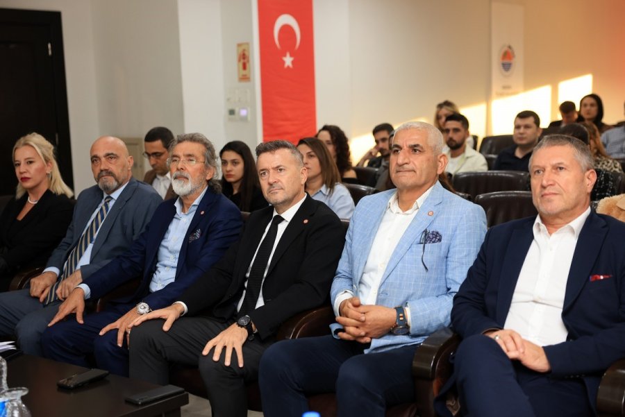 Mersin’de Gümrük Müşavirliği Eğitimi Başladı