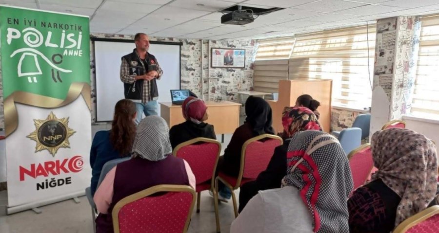 Niğde İl Emniyet Müdürlüğü’nden Önleyici Ve Bilgilendirici Faaliyetler