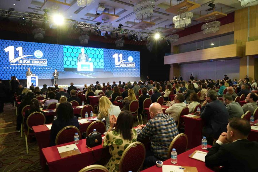 Bakan Memişoğlu: “kötü Niyetli Ülkelerdeki İnsanlara Bile Sağlık Hizmeti Verebilecek Kapasitedeyiz”