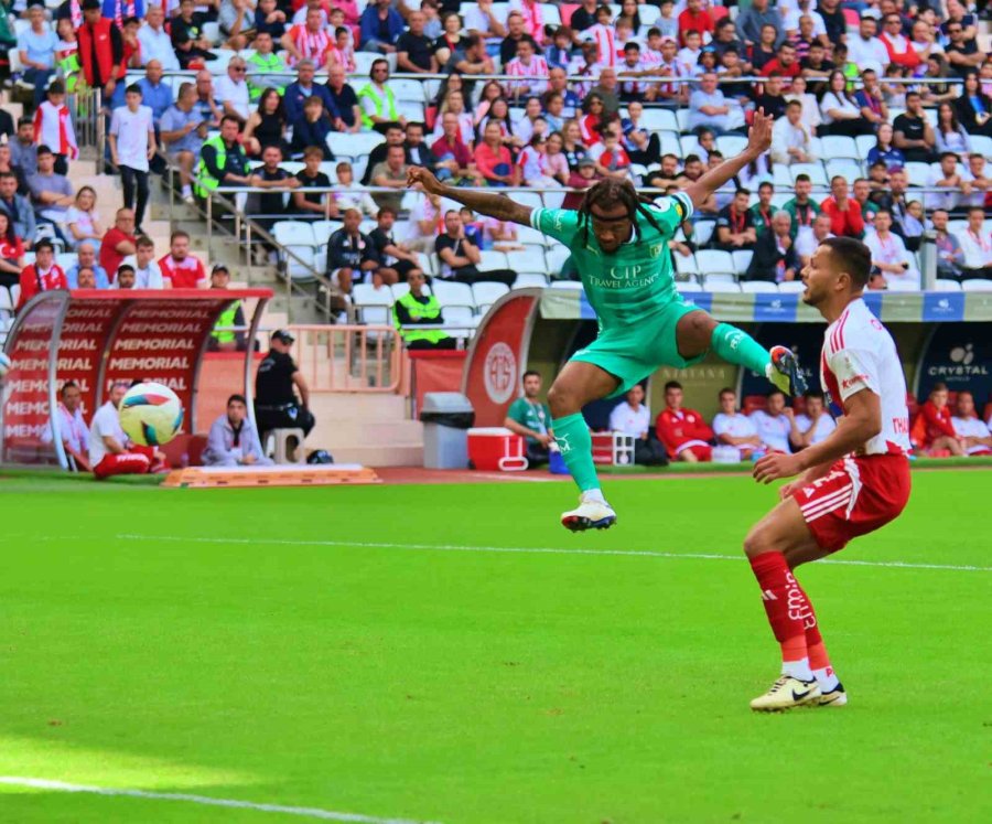 Trendyol Süper Lig: Antalyaspor: 3 - Bodrum Fk: 1 (ilk Yarı)