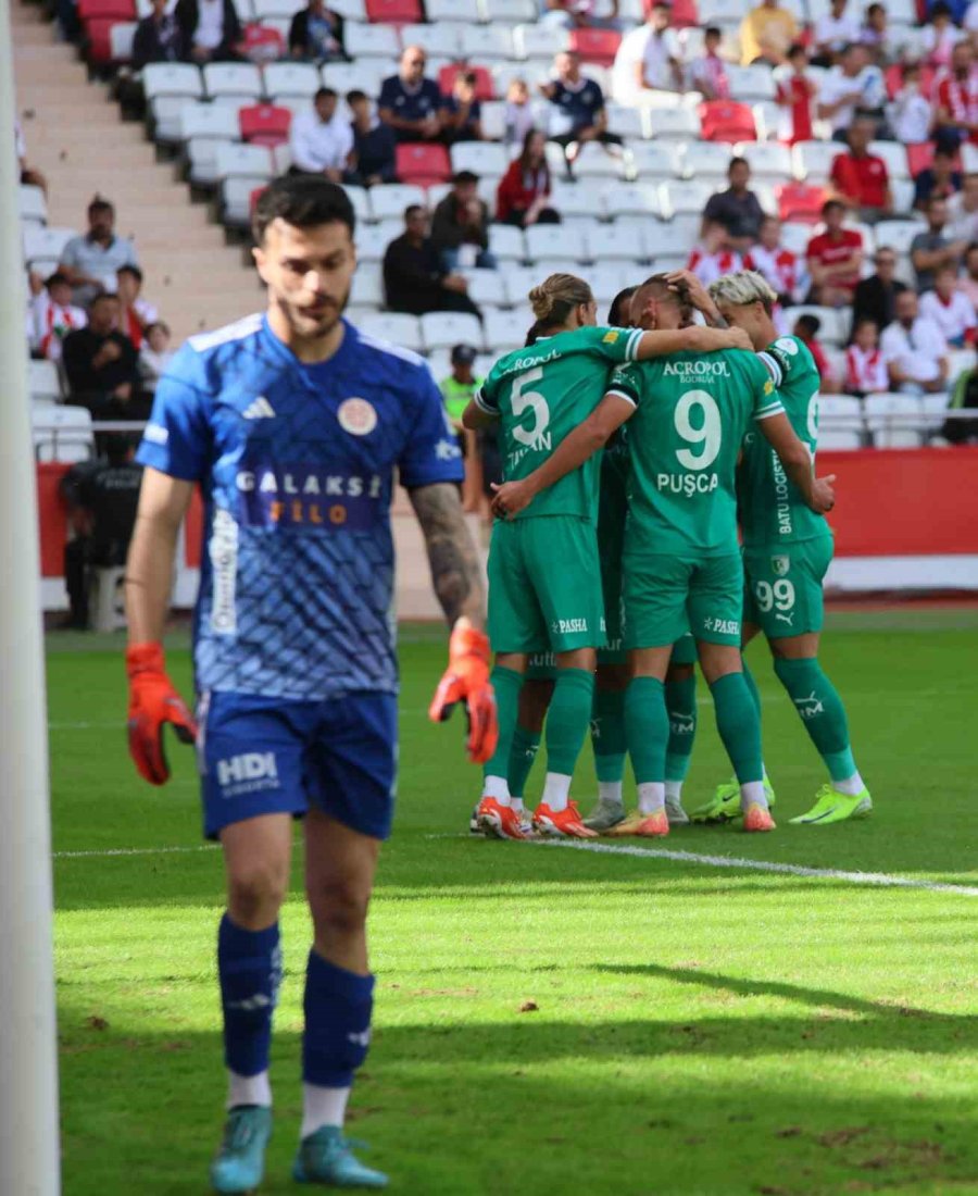 Trendyol Süper Lig: Antalyaspor: 3 - Bodrum Fk: 1 (ilk Yarı)