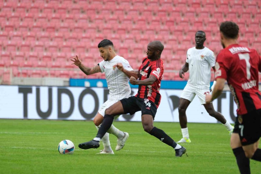 Trendyol Süper Lig: Hatayspor: 2 - Gaziantep Fk: 1 (ilk Yarı)