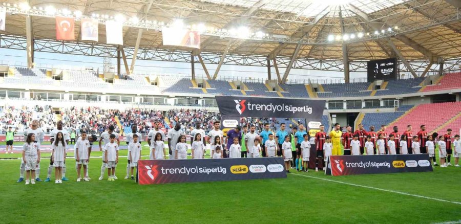 Trendyol Süper Lig: Hatayspor: 2 - Gaziantep Fk: 1 (ilk Yarı)