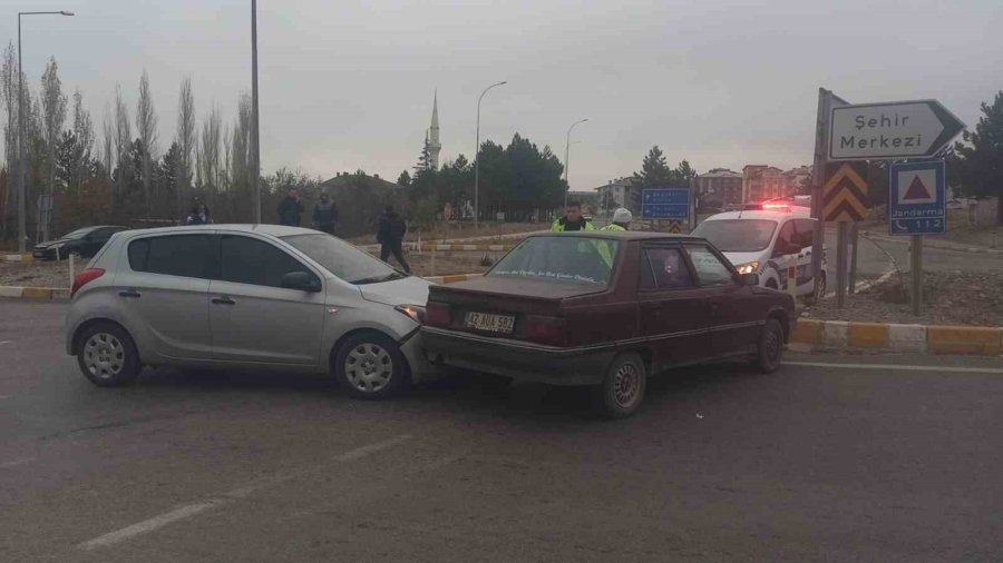 Seydişehir’de Trafik Kazası: 2 Yaralı