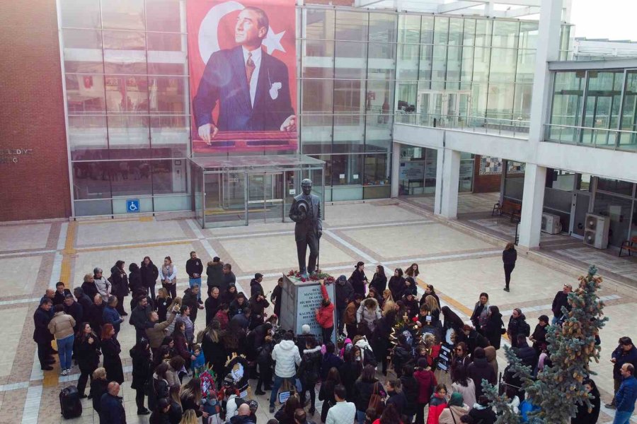 Tepebaşı’ndan Ata’ya Saygı Duruşu