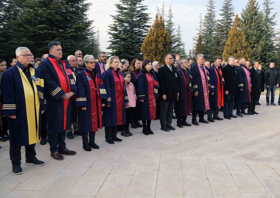 Erü’de 10 Kasım Atatürk’ü Anma Töreni Gerçekleştirildi