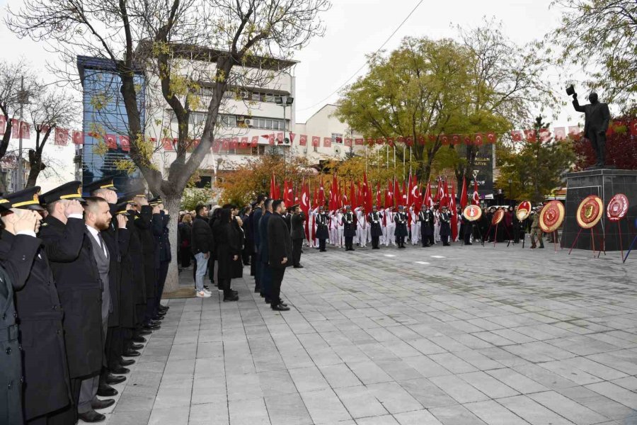 Karaman’da 10 Kasım Törenleri