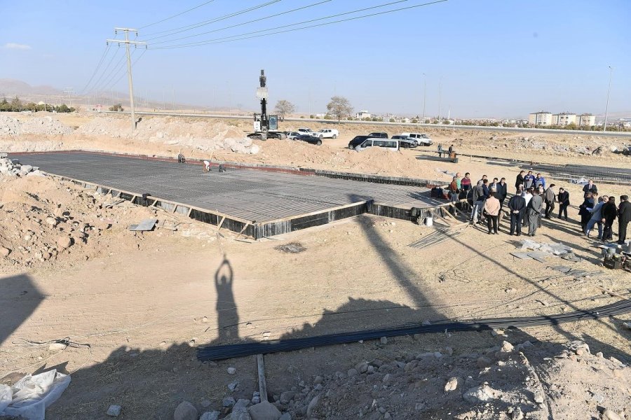 Başkan Büyükkılıç, Develi’nin Giriş Kapısı Olacak Yeni Terminal İnşaatını İnceledi