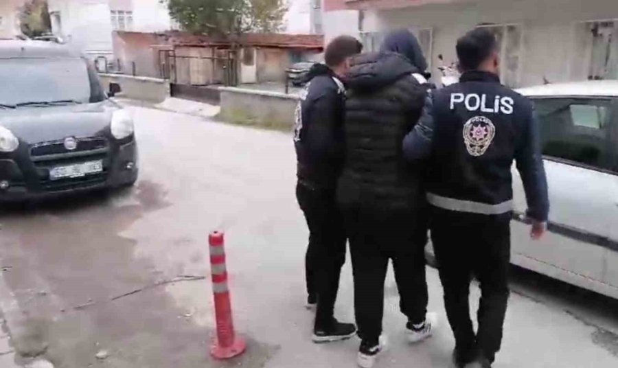 Antalya Merkezli 7 İlde Eş Zamanlı ’sahte Web Sitesi’ Operasyonu: 14 Tutuklama