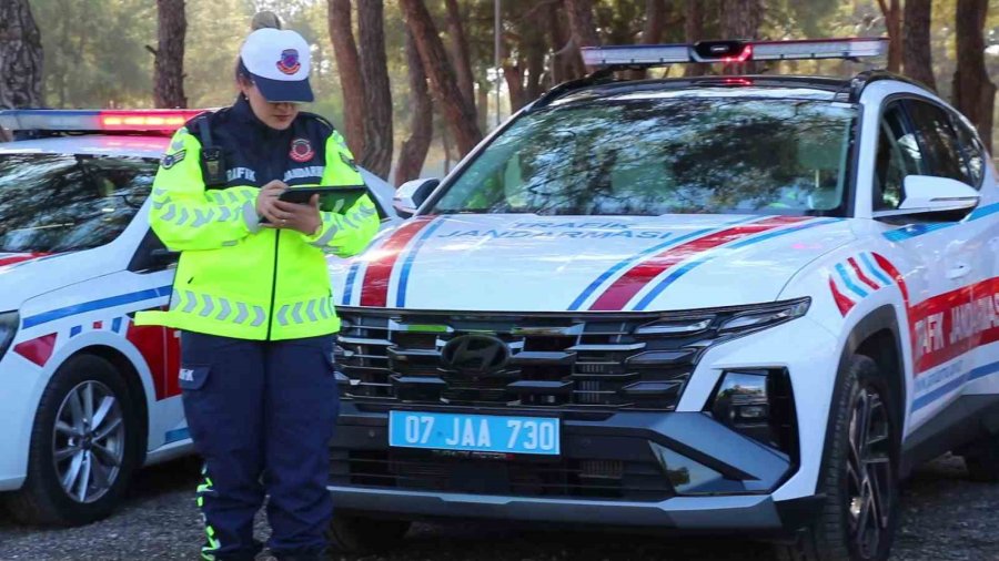 Jandarma’dan Cayrokopter Ve Dron Destekli Trafik Denetimi