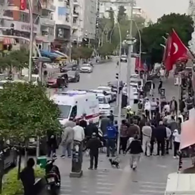 Emniyet Müdürü Trafik Kazası Yapan Şahin Timi Personelinin Elini Bir An Olsun Bırakmadı