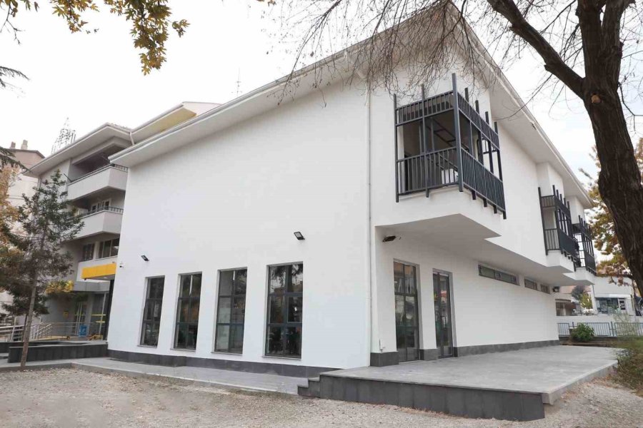 Başkan Palancıoğlu’ndan Çocuklara Masal Evi Ve Oyuncak Kütüphanesi