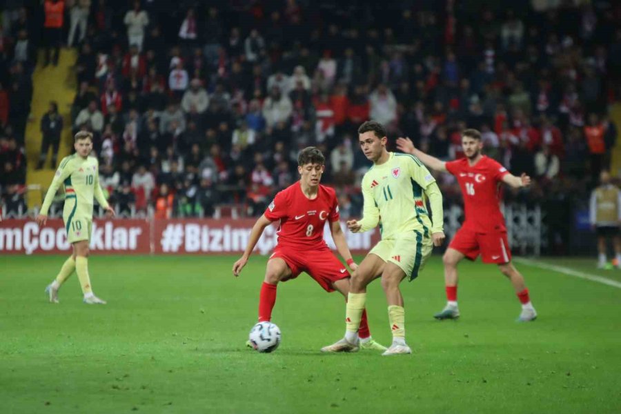 Uefa Uluslar Ligi: Türkiye: 0 - Galler: 0 (maç Sonucu)