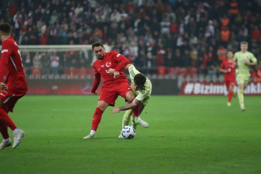 Uefa Uluslar Ligi: Türkiye: 0 - Galler: 0 (ilk Yarı)