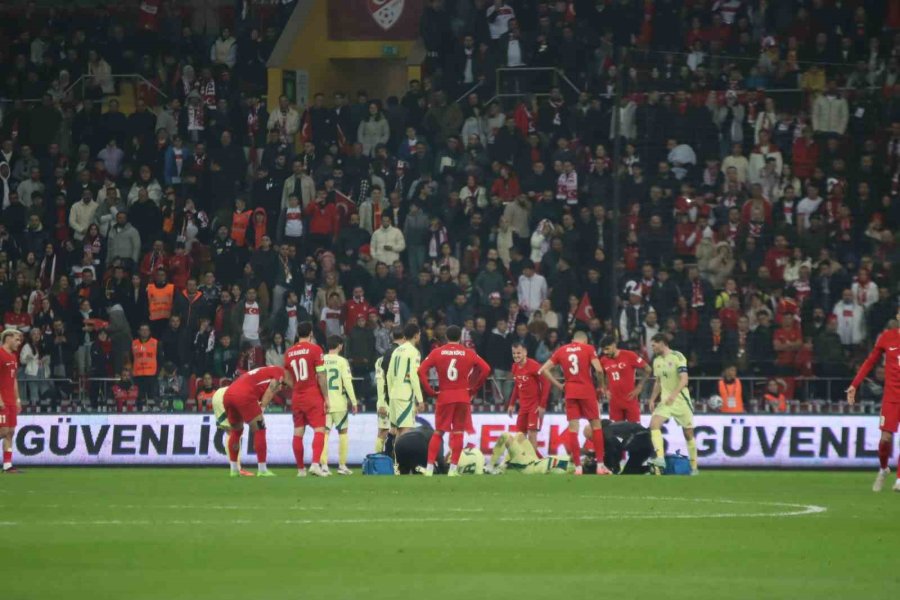 Uefa Uluslar Ligi: Türkiye: 0 - Galler: 0 (ilk Yarı)