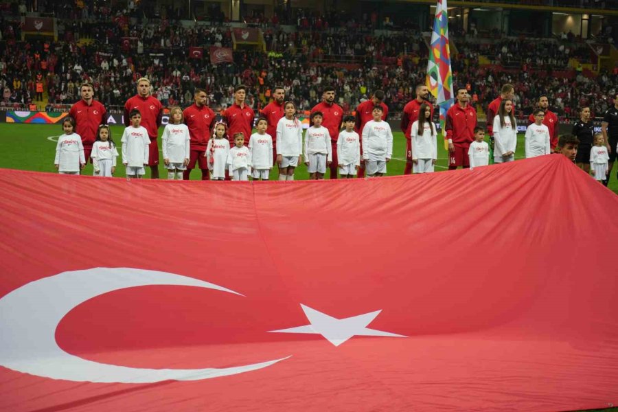 Uefa Uluslar B Ligi: Türkiye: 0 - Galler: 0 (maç Devam Ediyor)