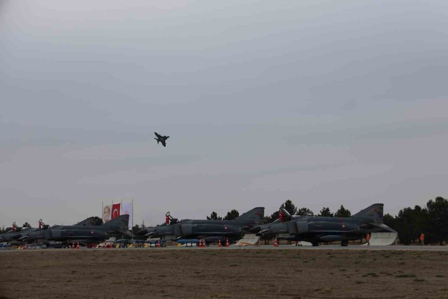 F-4e Phantom Uçaklarının Türk Hava Kuvvetleri Filosundaki 50. Yılı Etkinliği