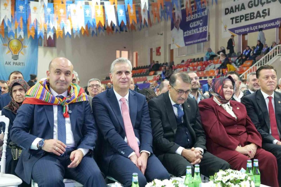 Milletvekili Hatipoğlu, Chp’li Belediyeleri Hedef Aldı