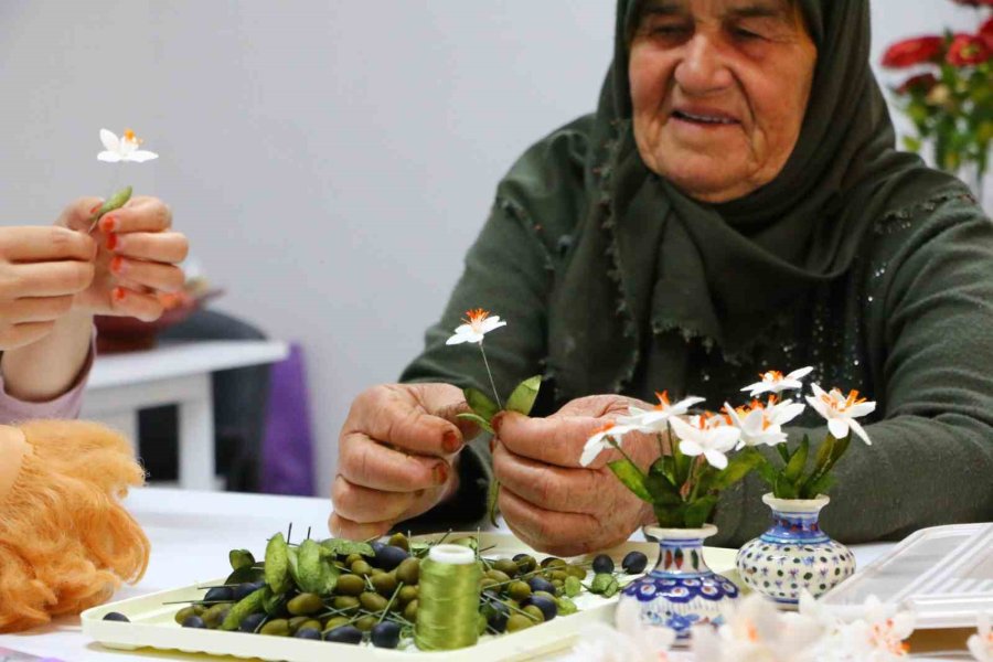 Alanya Sapadere İpek Evi’nde Eğitim Kursları Başladı