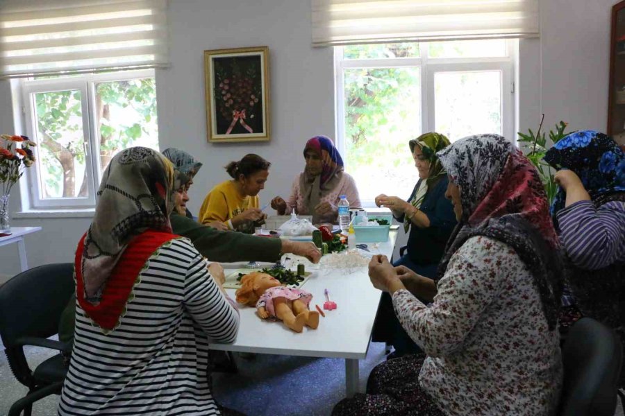 Alanya Sapadere İpek Evi’nde Eğitim Kursları Başladı