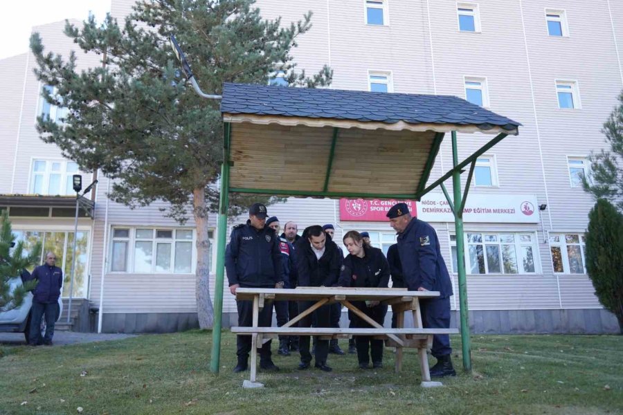 Aladağlar’da Kaybolan Dağcı İkiz Kardeşlerin Fotoğrafları Ortaya Çıktı