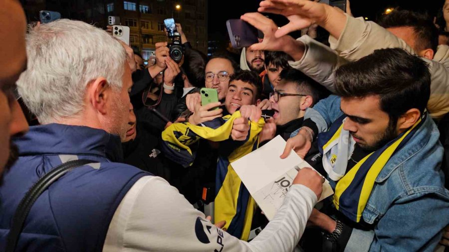 Fenerbahçe Kafilesi Kayseri’de