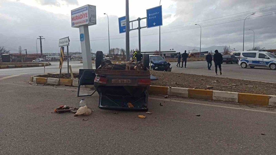 Konya’da İki Otomobil Çarpıştı: 1 Yaralı