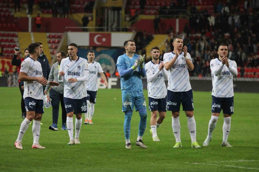 Trendyol Süper Lig: Kayserispor: 2 - Fenerbahçe: 6 (maç Sonucu)