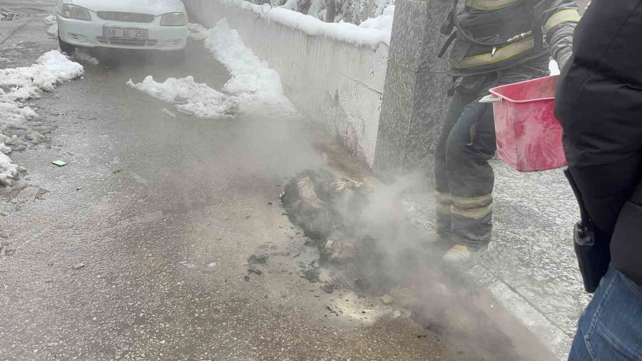 Aksaray’da Öğretmenevinde Yangın Paniği