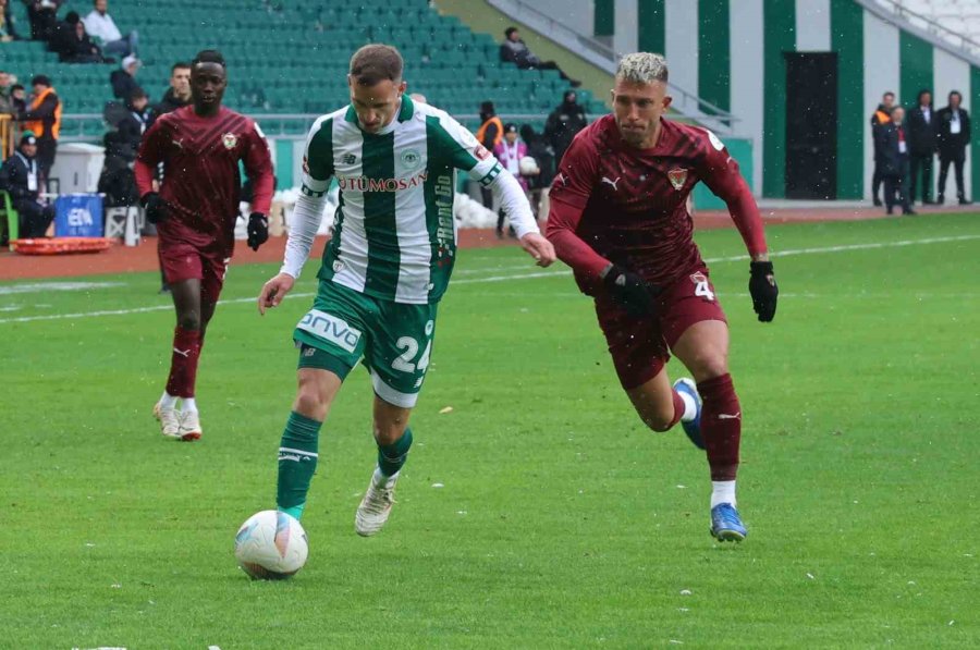 Trendyol Süper Lig: Konyaspor: 1 - Hatayspor: 0 (ilk Yarı)