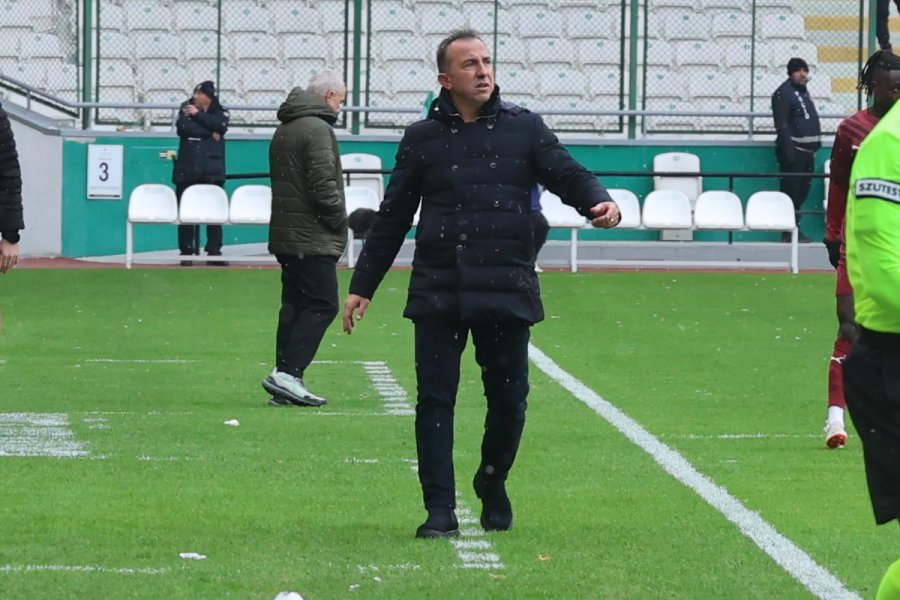 Trendyol Süper Lig: Konyaspor: 1 - Hatayspor: 0 (ilk Yarı)