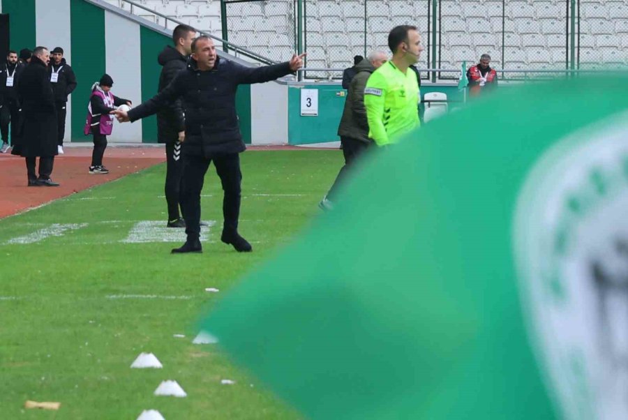 Trendyol Süper Lig: Konyaspor: 1 - Hatayspor: 0 (ilk Yarı)