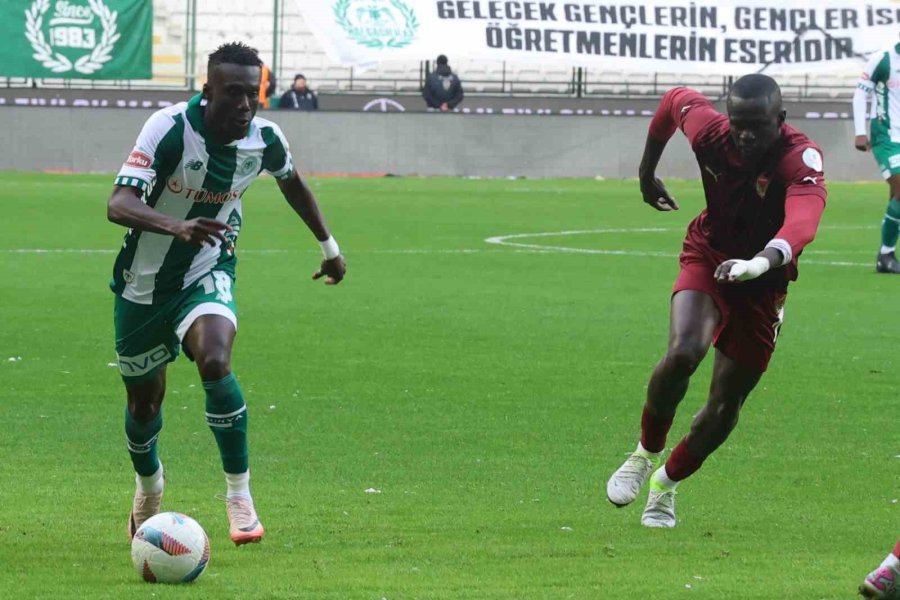 Trendyol Süper Lig: Konyaspor: 1 - Hatayspor: 0 (ilk Yarı)