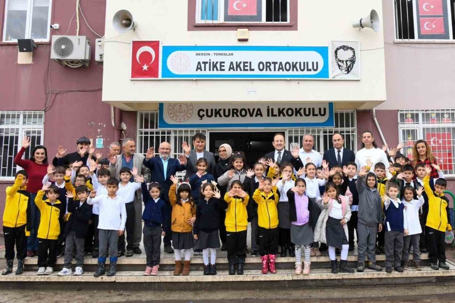 Vali Pehlivan: "sadece Bugün Değil, Her Gün Öğretmenlerimiz Başımızın Tacıdır"