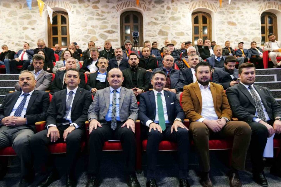 Ak Parti Eskişehir’de 12 Dış İlçenin Kongreleri Tamamlandı