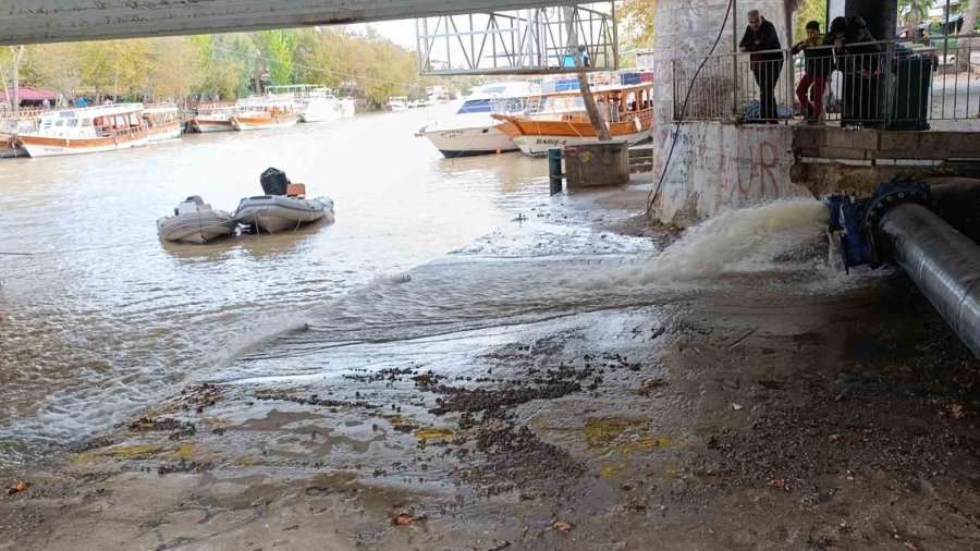 Sağanak Sonrası Sulardaki Bulanıklaşma Depodaki Suyu Tahliye Ettirdi