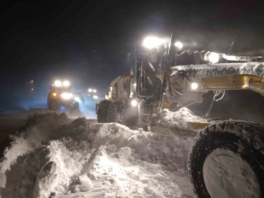 Kayseri’de Kapanan 230 Mahalle Yolu Ulaşıma Açıldı