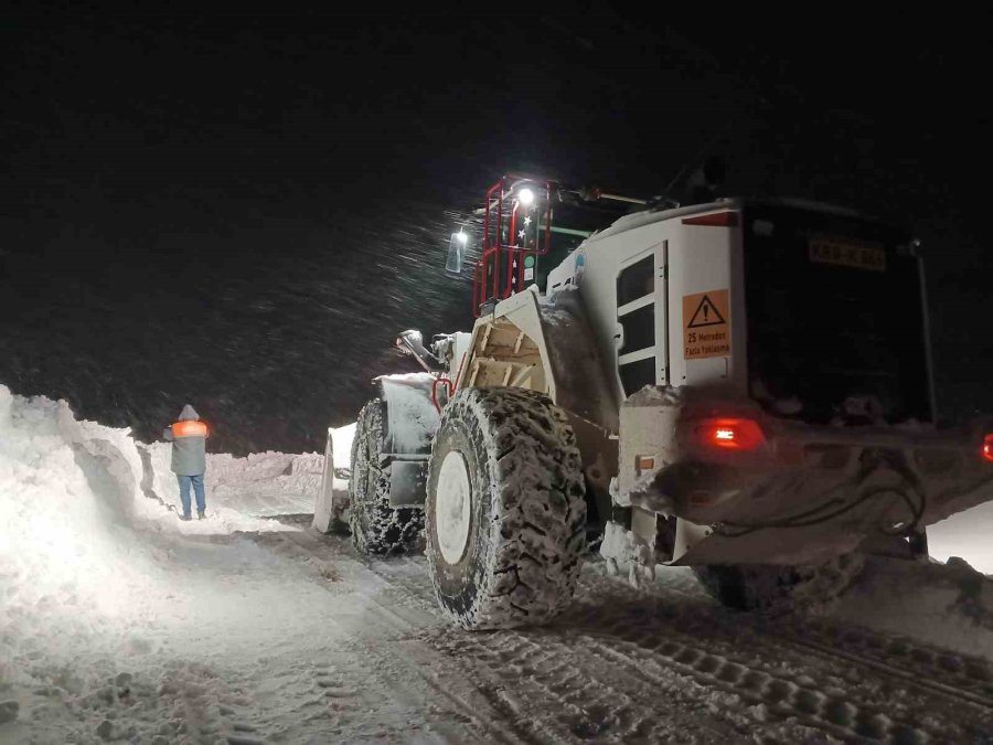 Kayseri’de Kapanan 230 Mahalle Yolu Ulaşıma Açıldı