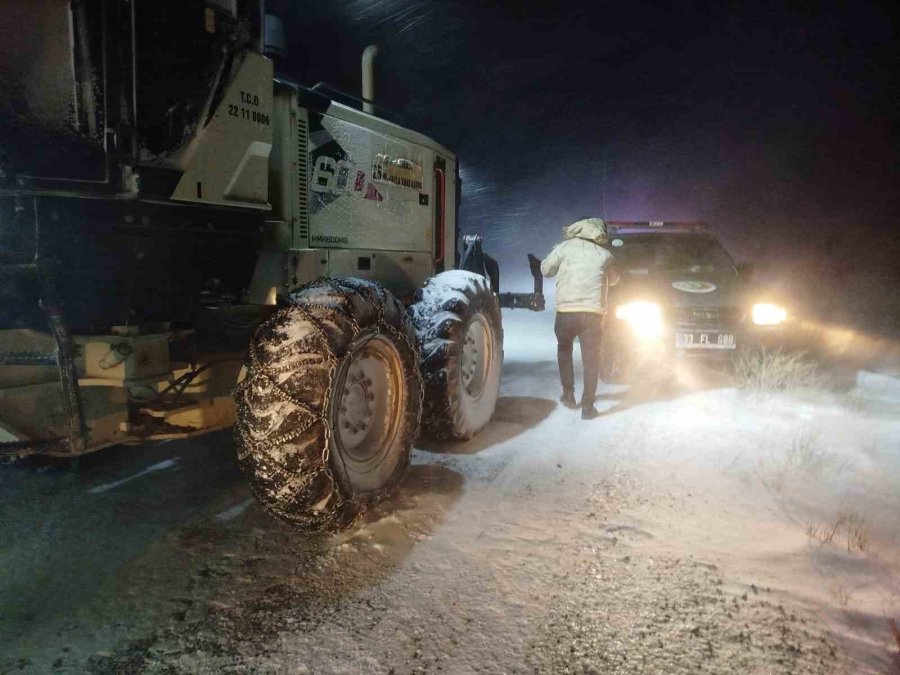 Mersin’de Tipi Nedeniyle Mahsur Kalan 4 Kişi Kurtarıldı