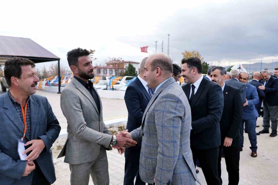 Ak Parti Eskişehir’de 12 Dış İlçenin Kongreleri Tamamlandı